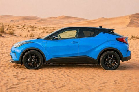 Toyota C-Hr 1.8 Vvt-h Dynamic FG68LDO Blue #4