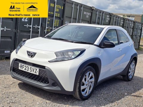 Toyota Aygo X 1.0 Vvt-i Pure RF23SVZ White #3