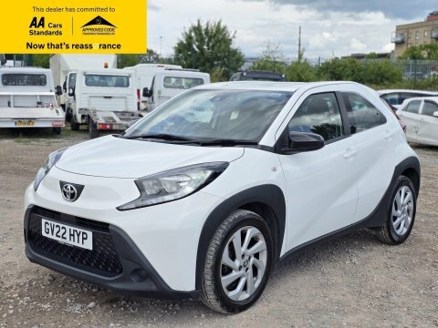 Toyota Aygo X 1.0 Vvt-i Pure GV22HYP White #3