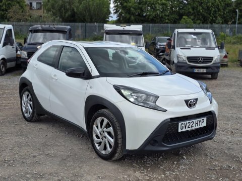 Toyota Aygo X 1.0 Vvt-i Pure GV22HYP White #5