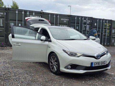 Toyota Auris 1.8 Vvt-h Excel GY16GXG White #6