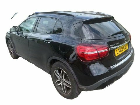 Mercedes-Benz GLA Class 1.6 Gla180 Gpf LX69KUJ Black #3