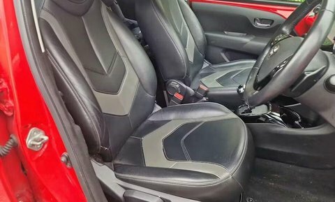 Toyota Aygo 1.0 Vvt-i X-clusiv3 BG17UMO Red #6