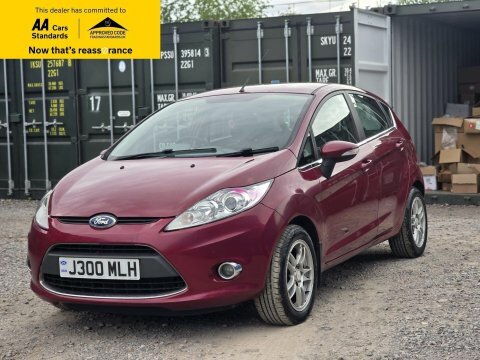 Ford Fiesta 1.25 Zetec Hatchback J300MLH Red #3