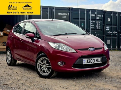 Ford Fiesta 1.25 Zetec Hatchback Red