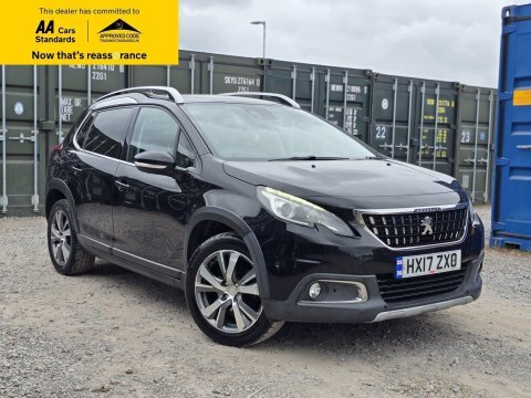 Peugeot 2008 1.2 Puretech Allure Black