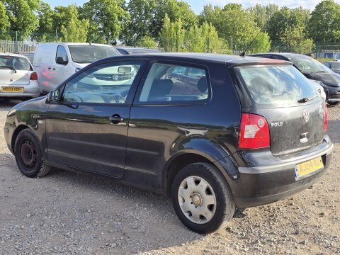 Volkswagen Polo 1.4 S Hatchback AJ54NDV Black #4