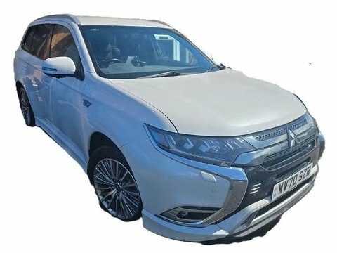 Mitsubishi Outlander 2.4H Twinmotor 13.8Kwh White