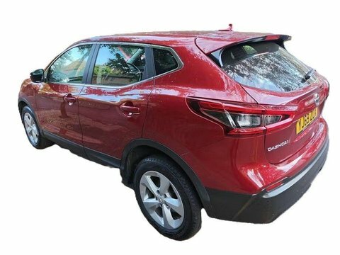 Nissan Qashqai 1.3 Dig-t Acenta YJ69ZOX Red #2