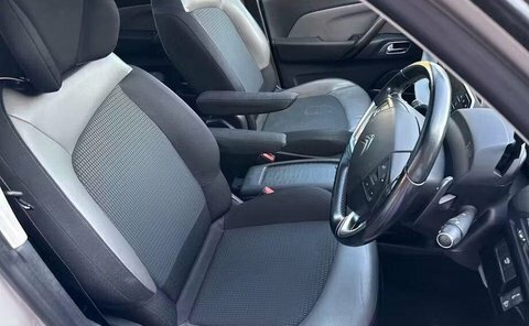 Citroen Grand C4 Picasso 1.6 Bluehdi Flair Beige #6