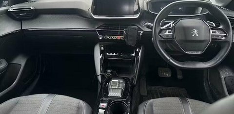 Peugeot 208 1.2 Puretech Allure YC22MKM Black #4