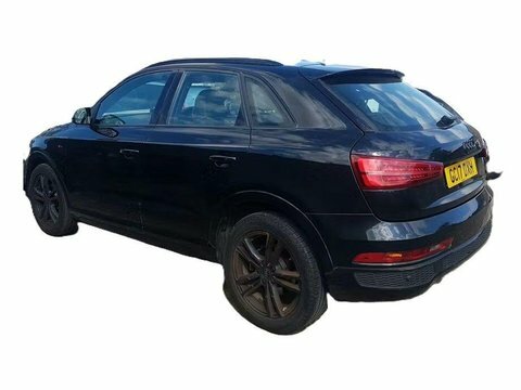 Audi Q3 2.0 Tdi S GC17DXH Black #3