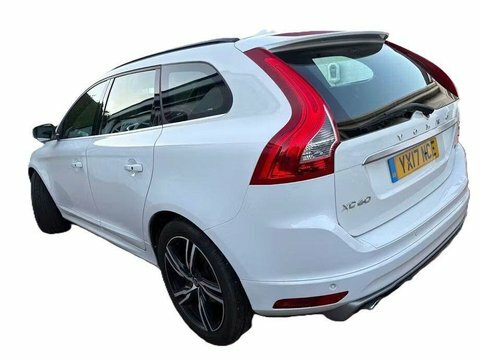 Volvo XC60 2.0 D4 R-design YX17NCE White #3