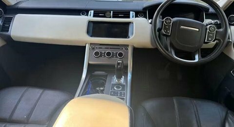 Land Rover Range Rover Sport 3.0 Sd V6 KD17DXB White #5