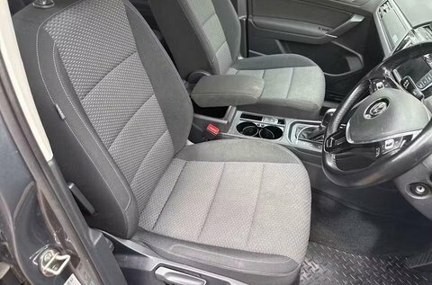 Volkswagen Touran 1.6 Tdi Bluemotion Grey #6