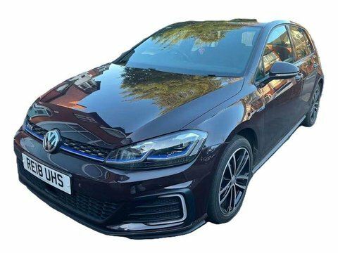 Volkswagen e-Golf 1.4 Tsi 8.7Kwh RE18UHS Black #2