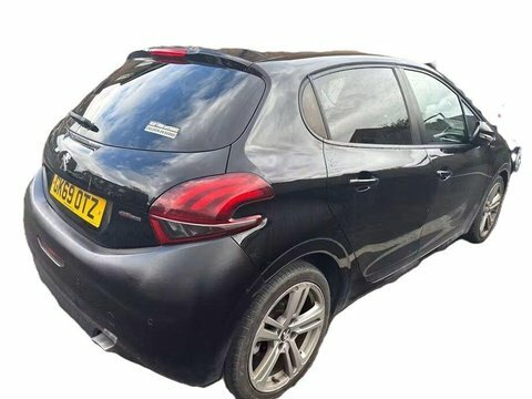 Peugeot 208 1.2 Puretech Gpf GK69OTZ Black #4