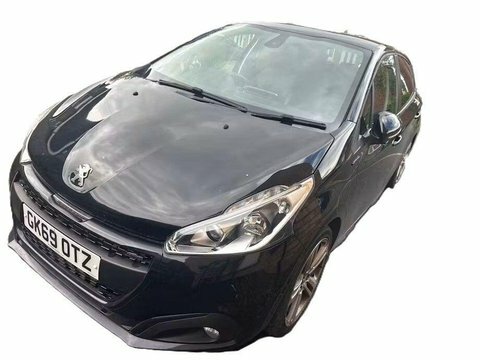 Peugeot 208 1.2 Puretech Gpf GK69OTZ Black #2