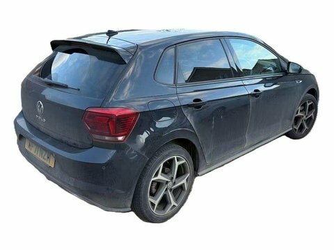 Volkswagen Polo 1.0 Tsi R-line AF71NZM Black #3