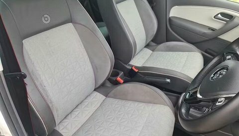 Volkswagen Polo 1.2 Tsi Bluemotion GH17FVO White #6