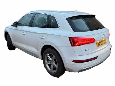 Audi Q5 2.0 Tdi 40 WR19TZY White #3