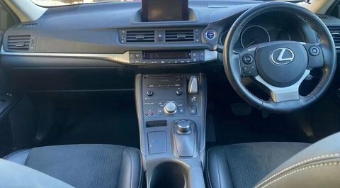 Lexus CT 1.8 200H Sport White #4