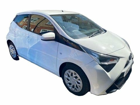 Toyota Aygo 1.0 Vvt-i X-play White