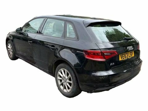 Audi A3 1.2 Tfsi Se VE63LSF Black #3