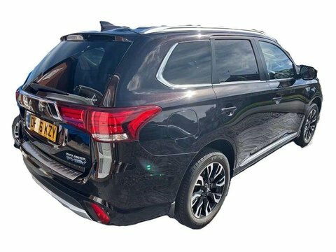 Mitsubishi Outlander 2.0H 12Kwh Juro DP66KZY Black #4