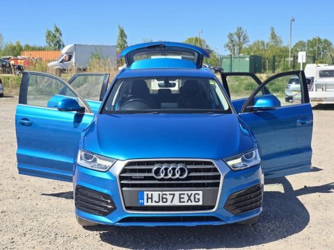Audi Q3 2.0 Tfsi Sport HJ67EXG Blue #6
