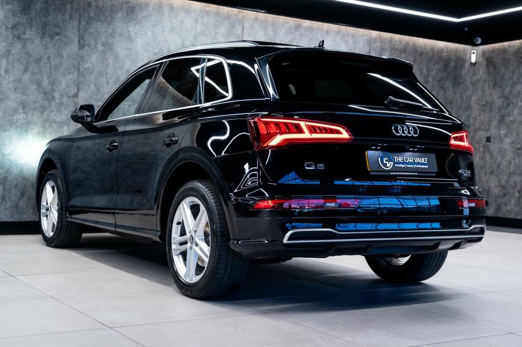 Audi Q5 2.0 Tdi 40 S Line S Tronic Quattro Euro 6 Ss CU19UJW Black #6