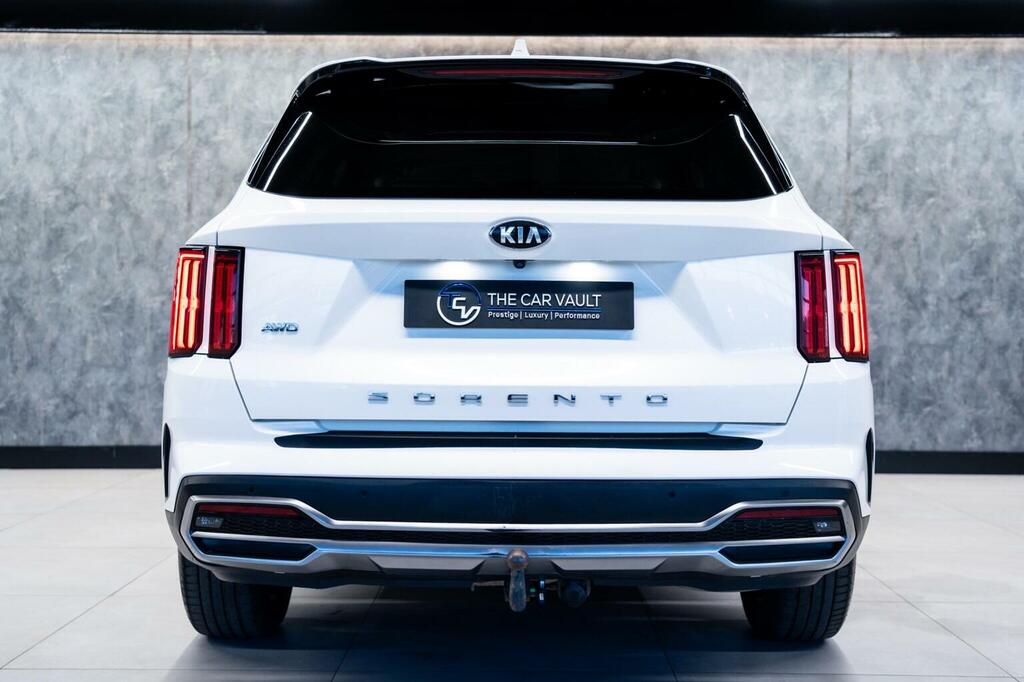 Kia Sorento 2.2 Crdi 3 Dct Awd Euro 6 Ss MT70JSU White #3