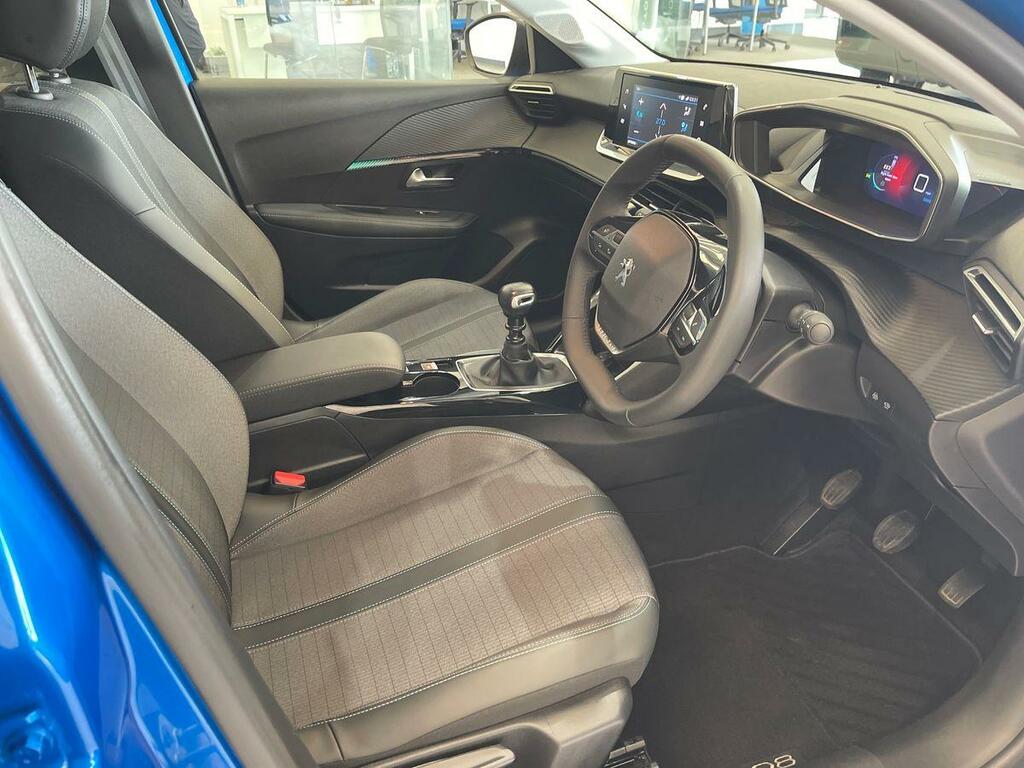 Peugeot 208 1.2 Puretech 100 Allure Premium Blue #3