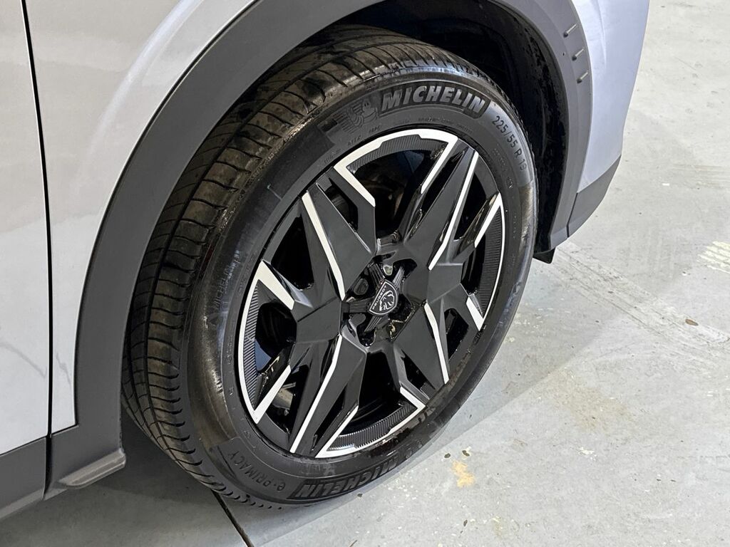 Peugeot 3008 1.2 Hybrid 136 Gt E-dsc6 FH74UJE Grey #4