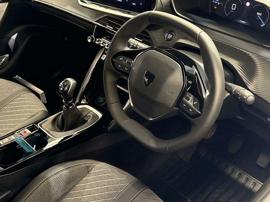 Peugeot 2008 1.2 Puretech Allure CF26EUM Blue #3