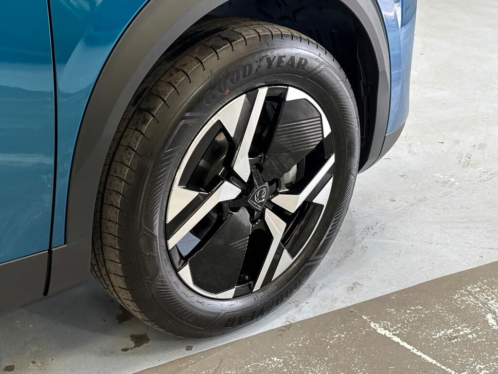 Peugeot 2008 1.2 Puretech Allure CF26EUM Blue #4