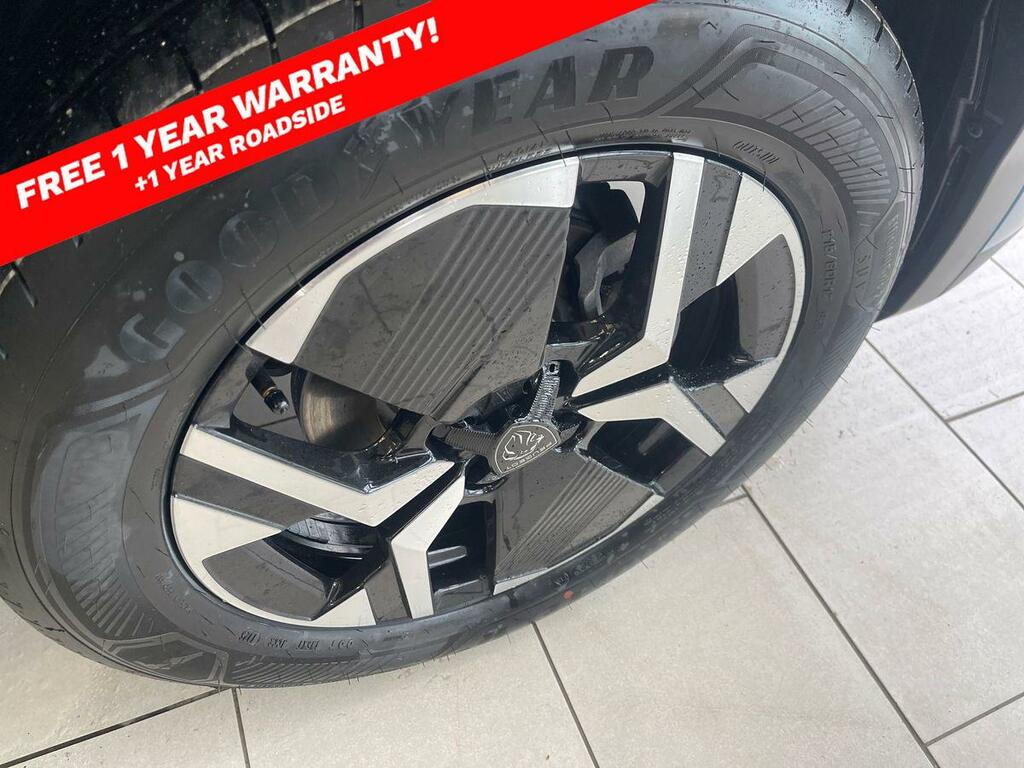 Peugeot 2008 1.2 Puretech Allure CF26ETZ Blue #4
