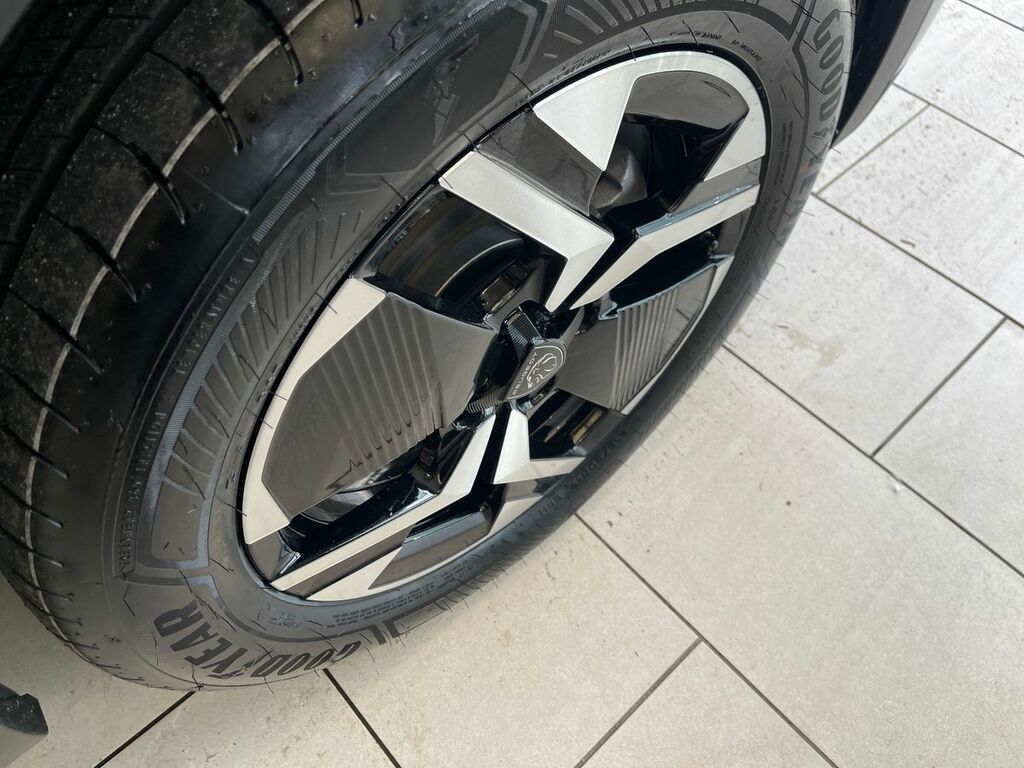 Peugeot 2008 1.2 Puretech Allure CF26EUN Grey #4