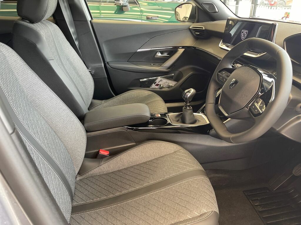 Peugeot 2008 1.2 Puretech Allure CF26EUN Grey #3