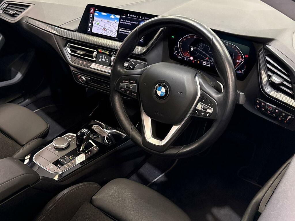 BMW 2 Series 220I Sport Step HX72XMG White #3