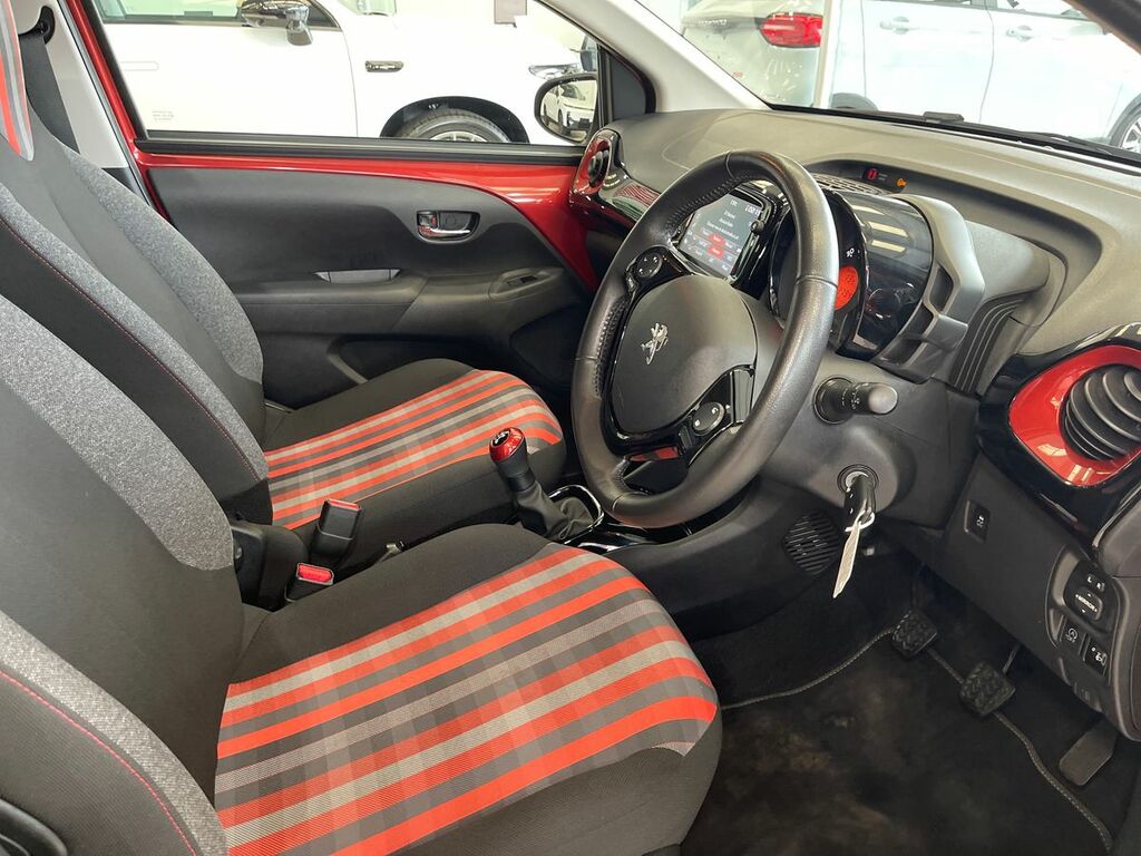 Peugeot 108 1.0 72 Collection CF69BJJ Red #3