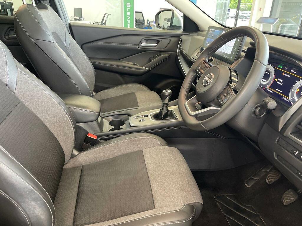 Nissan Qashqai 1.3 Dig-t Mh N-connecta DL74FCE Silver #3