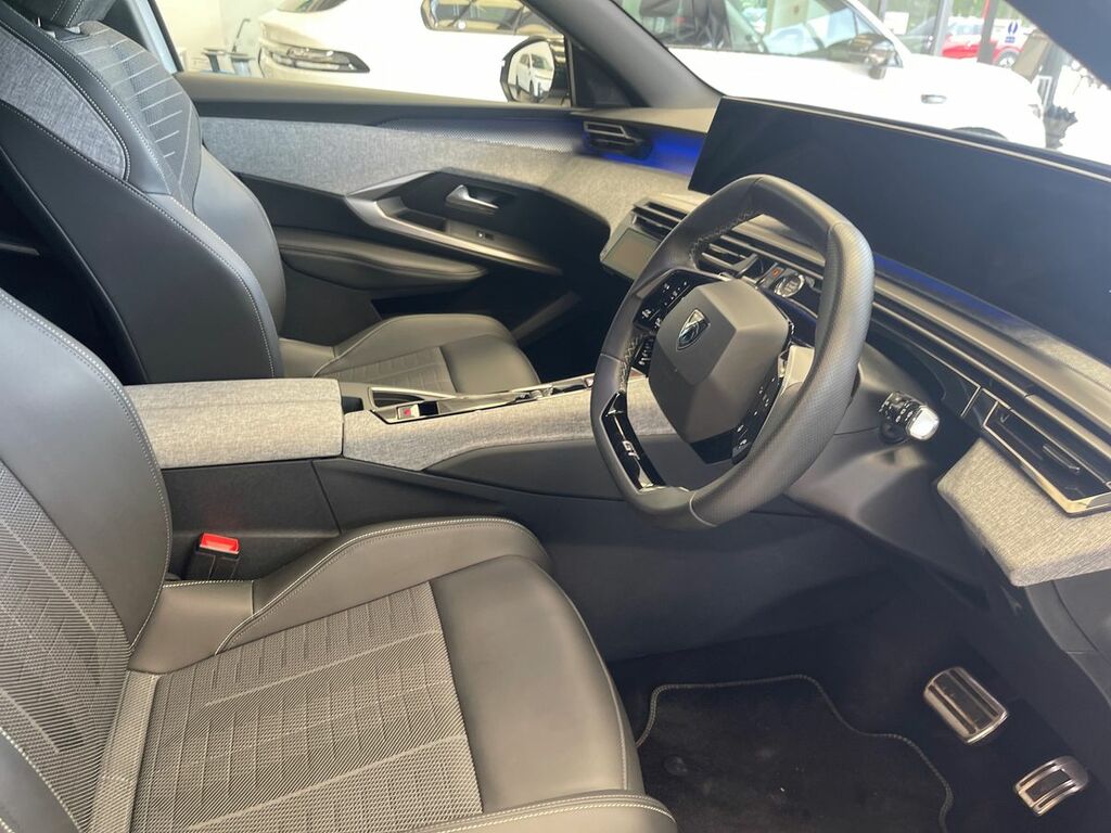 Peugeot 5008 1.2 Hybrid 136 Gt E-dsc6 KP25LJY Grey #3