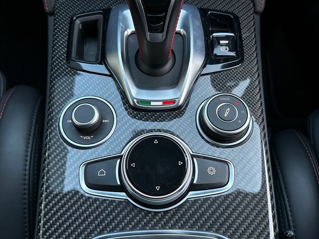 Alfa Romeo Stelvio Suv Blue #18