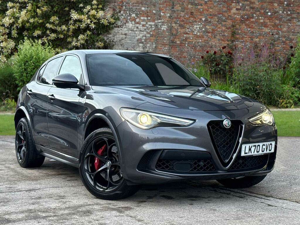 Alfa Romeo Stelvio 2.9 V6 Biturbo 510 Quadrifoglio Acc Grey