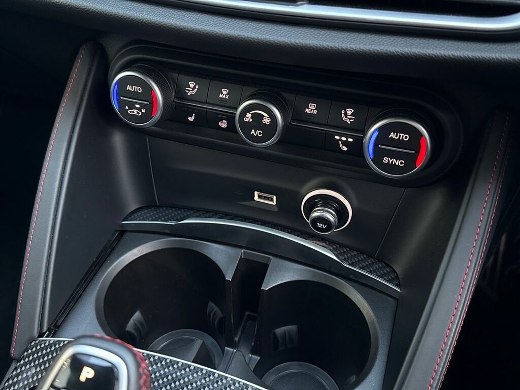 Alfa Romeo Stelvio Suv Blue #20