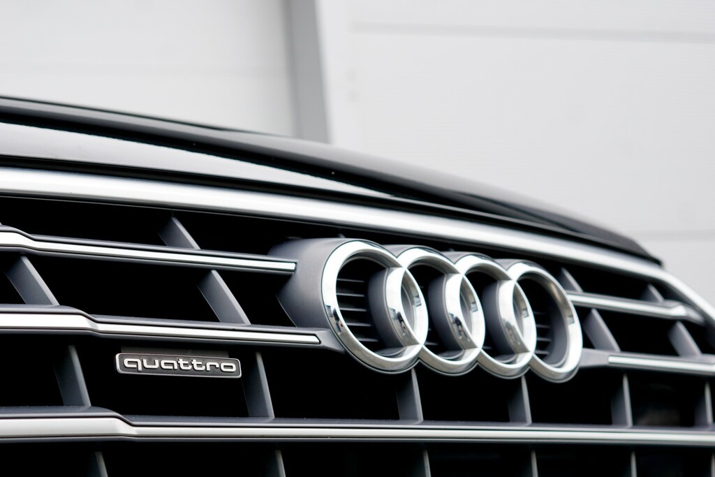 Audi Q5 2.0 Tfsi S Line PG18AOW Black #4