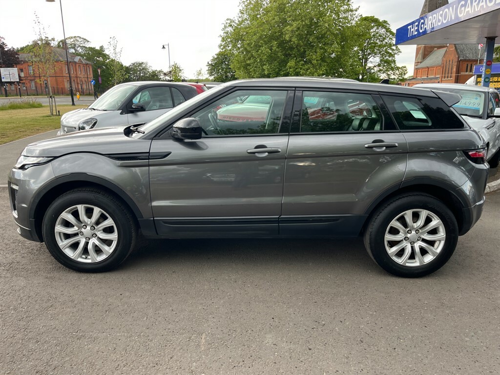 Land Rover Range Rover Evoque Ed4 Se Tech FN66JVJ Grey #2