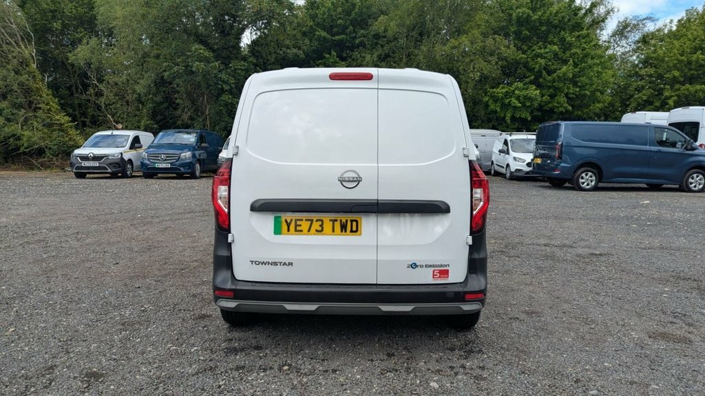 Nissan TOWNSTAR Acenta 45 Kwh L1 122 Ps Free 3 Year White #5