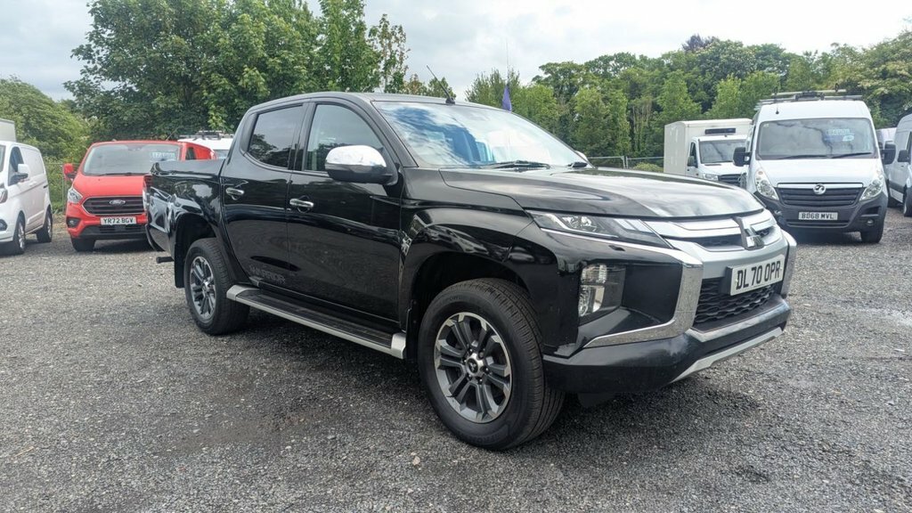 Mitsubishi L200 Warrior Pickup Double Did 150 Ps 4X4 With Air Cond